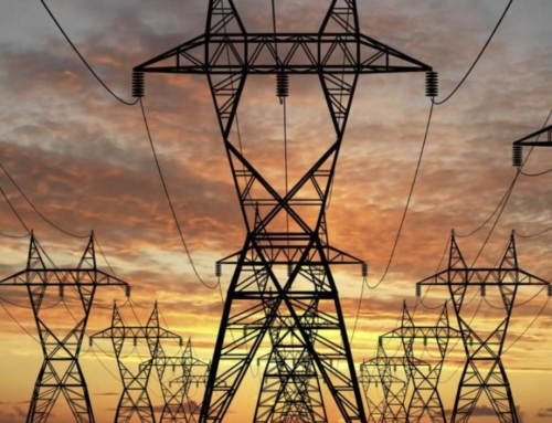La conexión eléctrica, un obstáculo creciente para la vivienda asequible